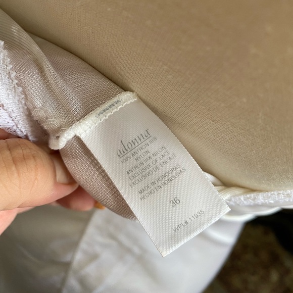 White Nylon and Lace Slip Adonna - Picture 4 of 4